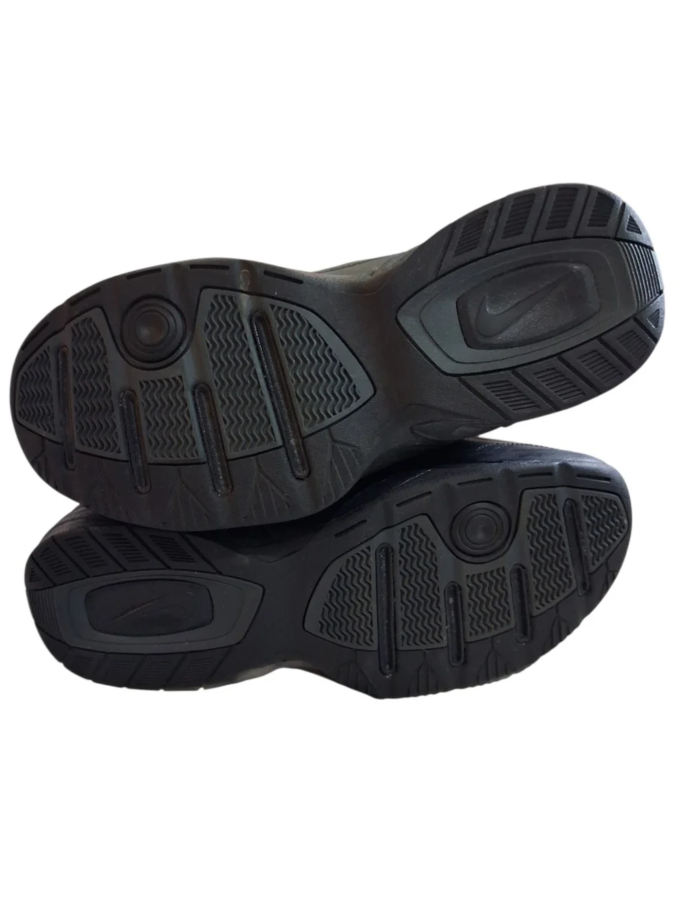 Nike Men's Black Athletic Sneakers